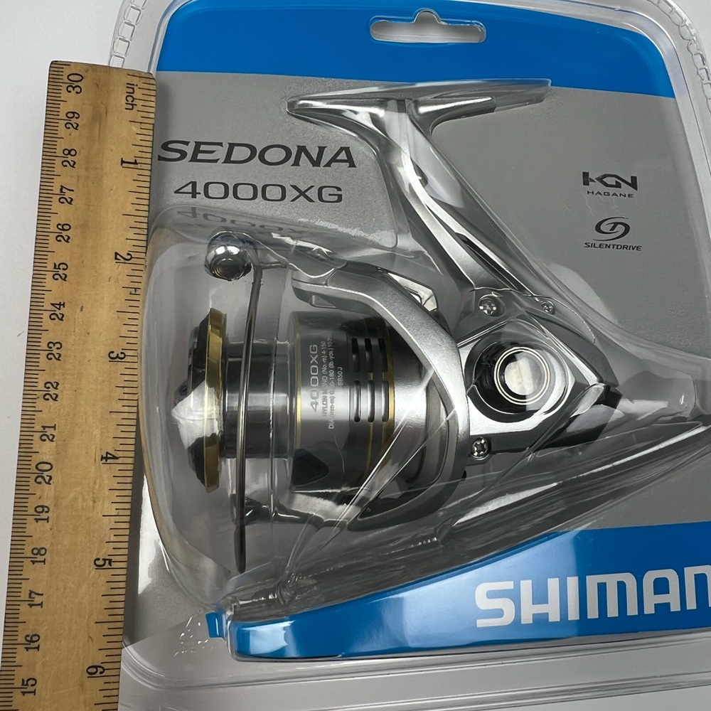 Shimano SEDONA Spinning Reel SE4000XG Fishing Gear 6.2:1 Hagane 3+1 Bearings - Picture 2 of 12